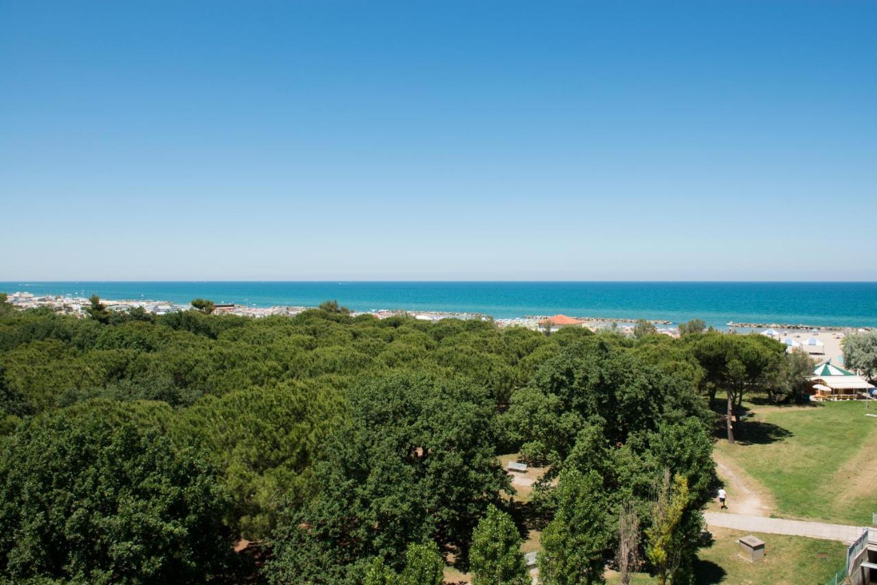 מיסאנו אדריאטיקו Hotel Caravel B&B מראה חיצוני תמונה
